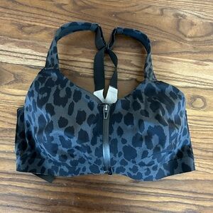 Victoria’s Secret Knockout Sports Bra 34DD